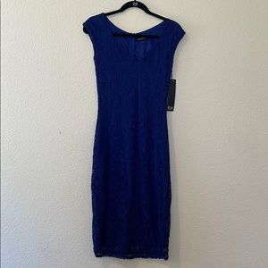 Blue ling lace body con dress